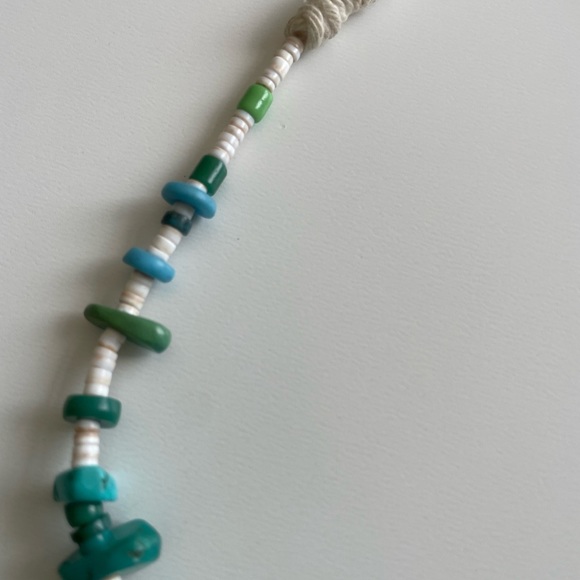 Vintage family heirloom. Mid-1960s. Lone Mountain Turquoise -28 inches long. - Picture 5 of 8